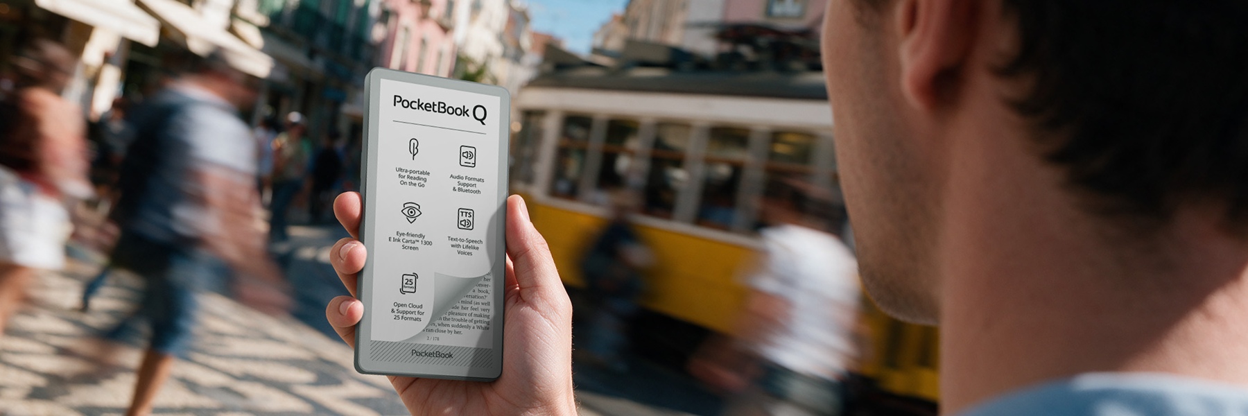 L'e-reader PocketBook Q a IFA 2026: con le dimensioni di un cellulare, è sempre a portata di mano per il digital detox, la lettura e l'ascolto