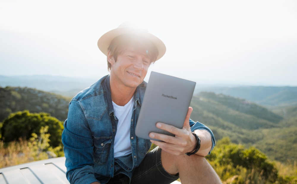 Gli esperti e i media italiani scelgono PocketBook: numerosi e-reader guidano le classifiche