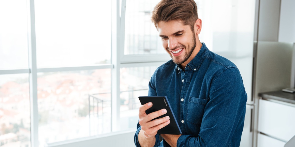 PocketBook Verse Pro: le nuove tecnologie per la lettura elettronica in una struttura compatta